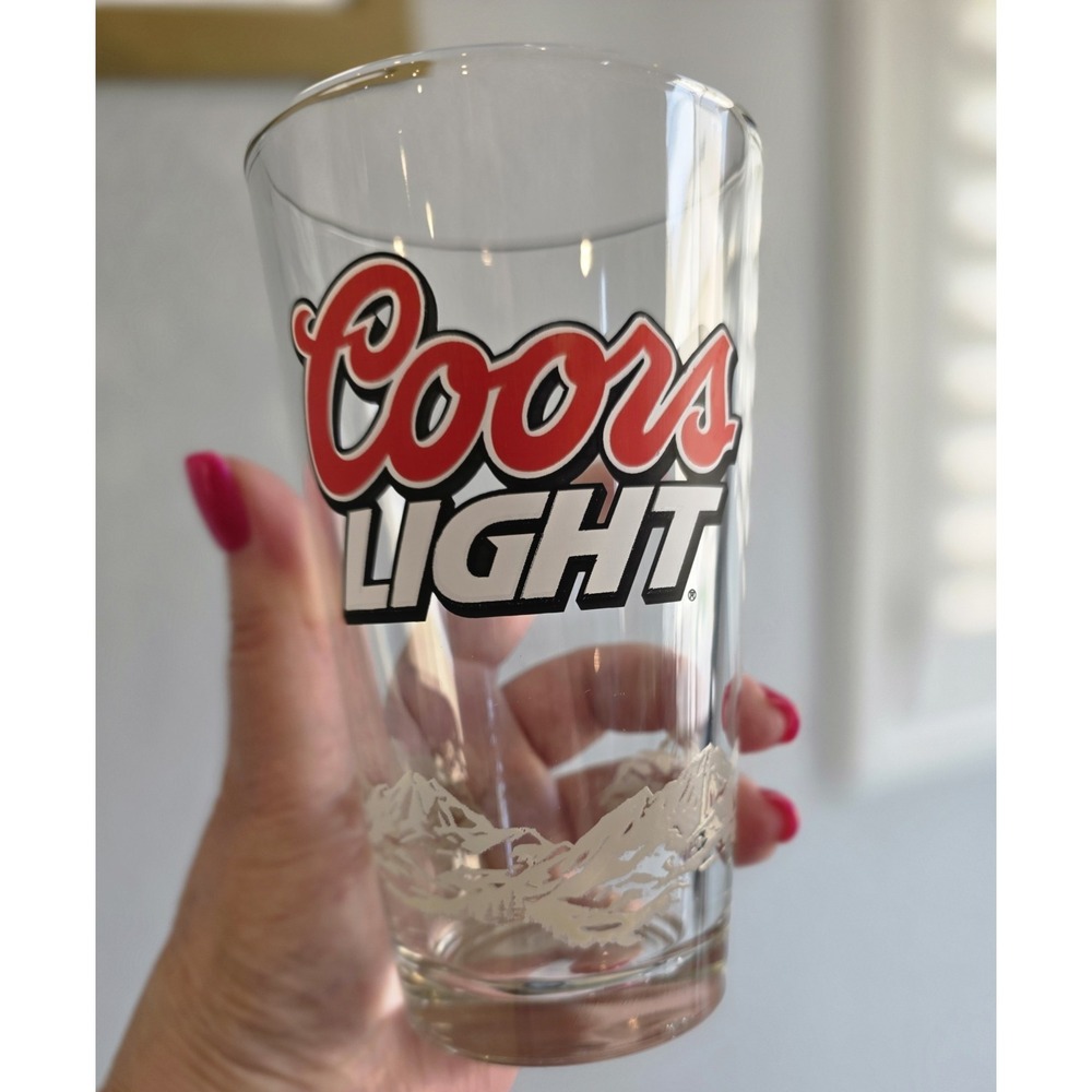 Set Of 2 Coors Light Glasses 16 Oz Mountain Scape - Picture 2 of 2